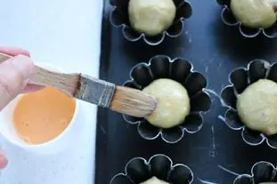 Petites brioches pistache-abricot : Photo de l'étape 9