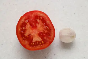 Pan con tomate : Photo de l'étape 1