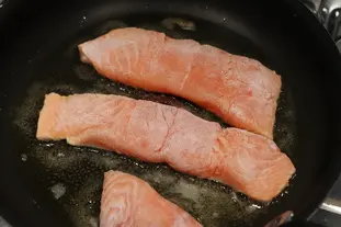 Filet de saumon meunière : Photo de l'étape 3