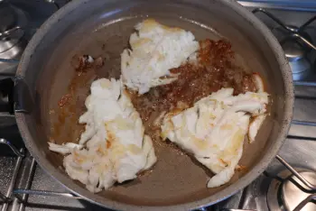 Filet de poissons aux poireaux et crème moutardée