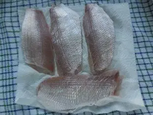 Filets de pageots marinés au soja : Photo de l'étape 2