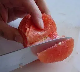 Comment peler à vif un fruit 