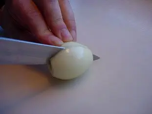 Comment préparer un oignon ou une échalote