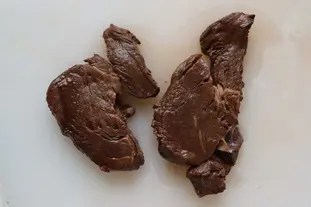 Filets de boeuf marinés au romarin et vin rouge : etape 25