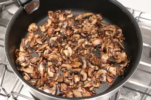 Sauté de porc crémeux aux champignons de Paris