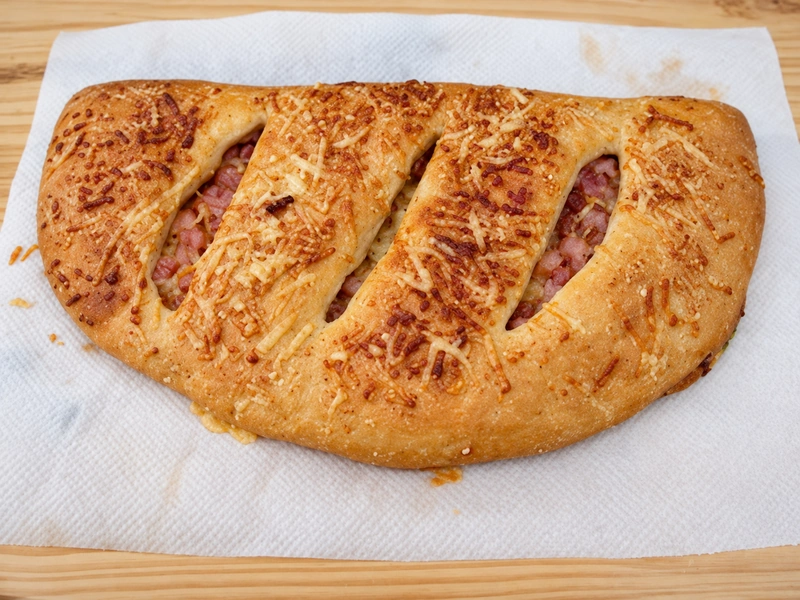 Fougasse aux lardons et au Comté