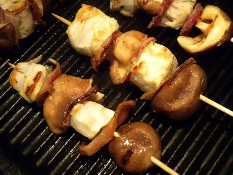 Petites brochettes "terre et mer"