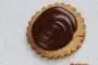 Pâte sablée noisette et ganache chocolat.
