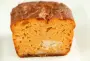 Cake moelleux au thon, tomate et moutarde.