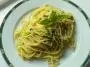 Spaghettis, sauce crème au jus des moules, basilic et Parmesan.