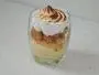 Crème au citron, brisure de sablés et meringue italienne.