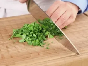 Les herbes "hachées gros"
