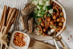 10 recettes de plats uniques pour les soirées pressées