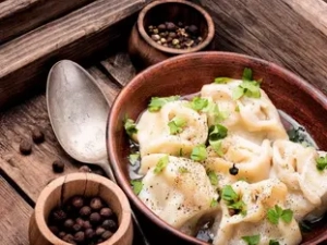 La soupe au wontons : des saveurs de l’Asie dans votre assiette