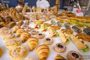 Quelle différence entre la boulangerie et la pâtisserie ?